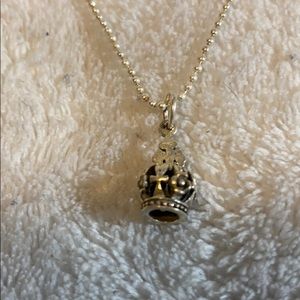 Crown charm pendant